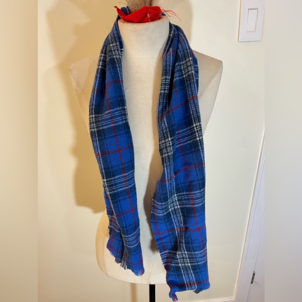 Highland Home Industries | Scotland 100% lambswool Vintage scarf | 8.5’’x50’’
